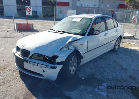 2004 BMW 325I z USA, uszkodzony, nr VIN WBAEV33464KR30788